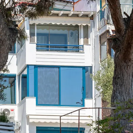Marmarian نيوس مارماراس