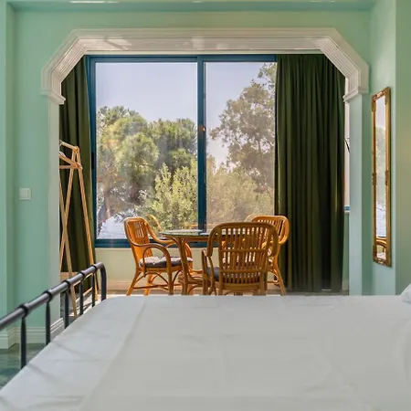 شقة Marmarian نيوس مارماراس